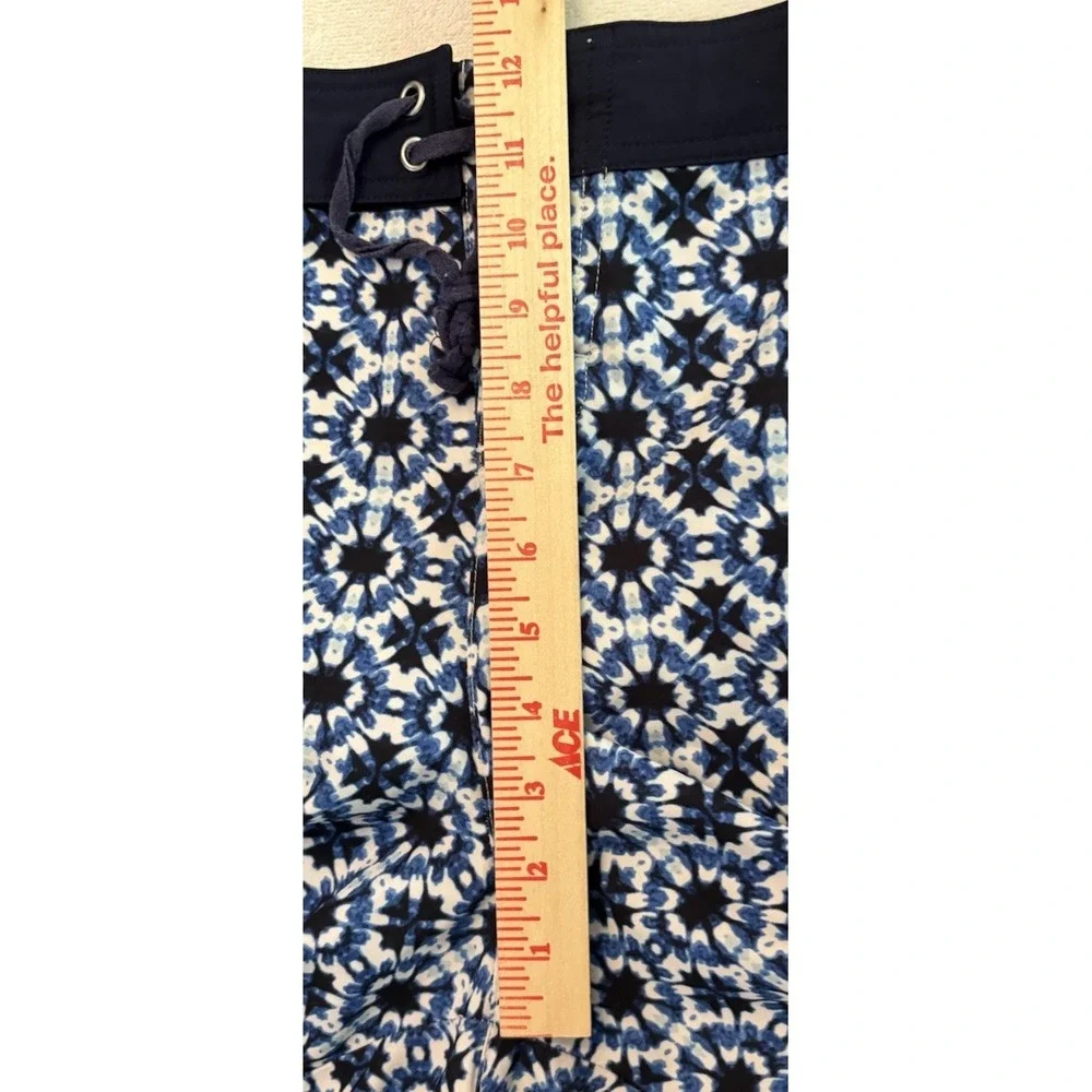 Tommy Bahama Shorts‎ Mens Large Blue and White Starburst Swim Trunks*
